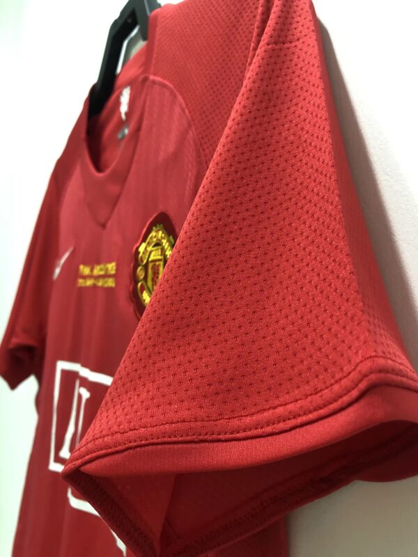 07-08 Manchester United home - Image 6